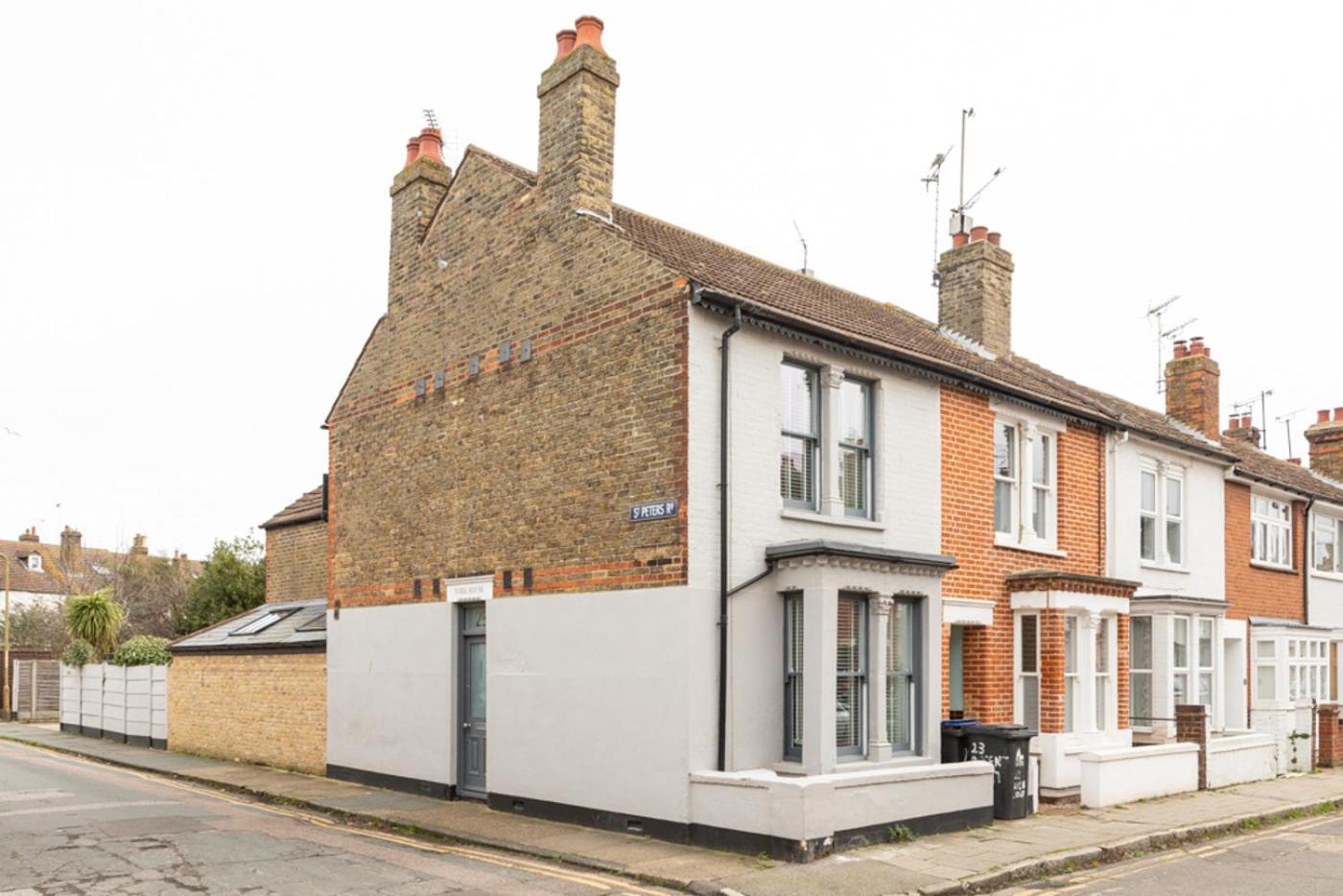 فيلا York House وايتستابل المظهر الخارجي الصورة