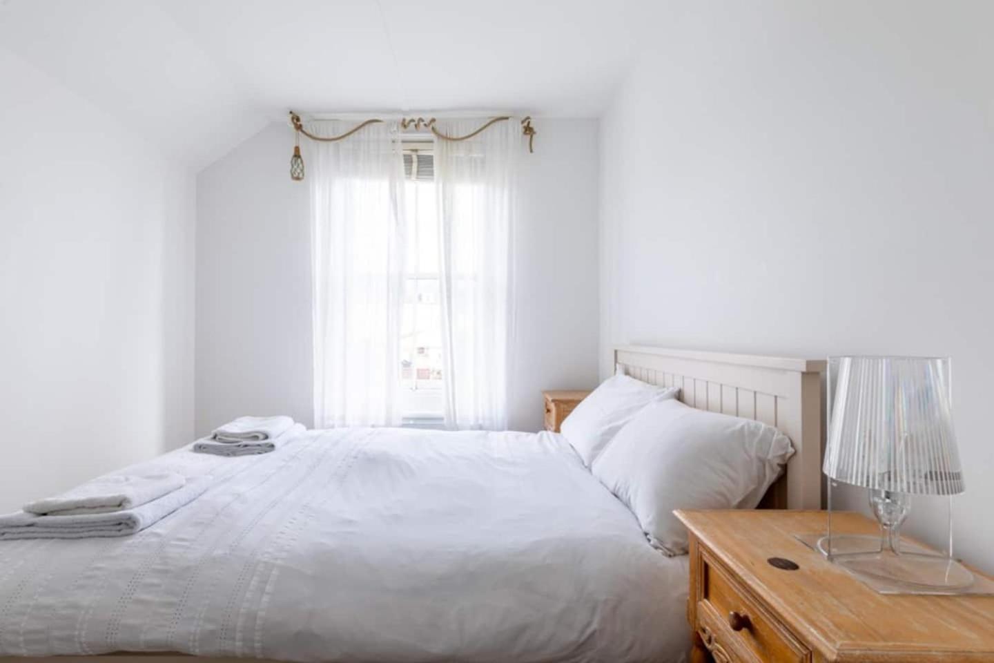 فيلا York House وايتستابل المظهر الخارجي الصورة